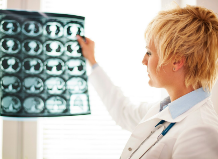 Консультация невролога в медицинском центре: когда, зачем и как проходит